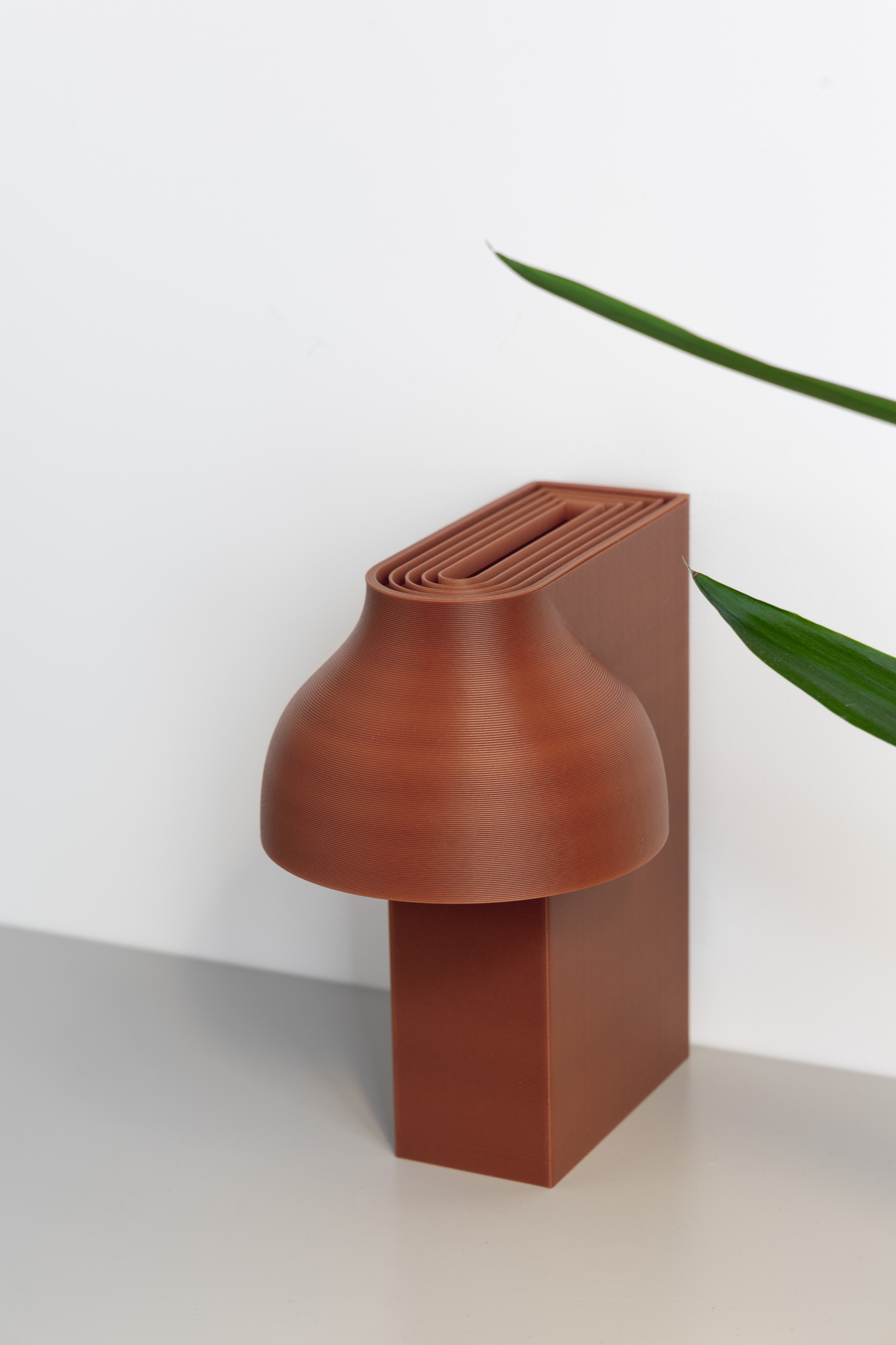 3d printed lamp in terracota color
