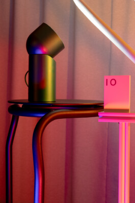 Set Design with stools and lamps